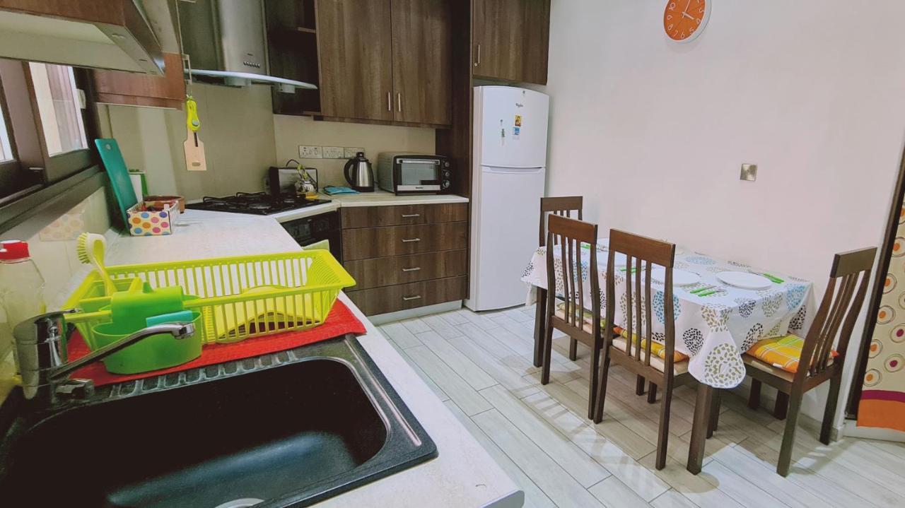 Stay Garden Flat Larnaca Bagian luar foto