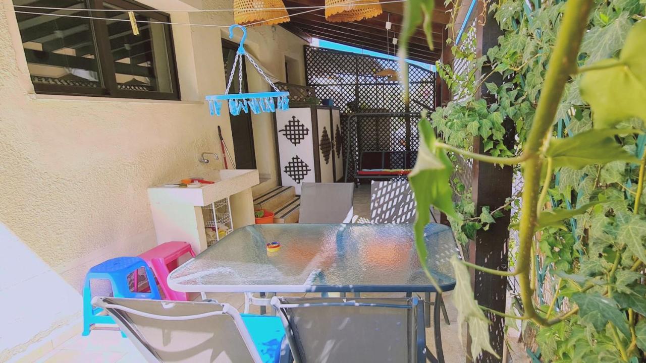 Stay Garden Flat Larnaca Bagian luar foto