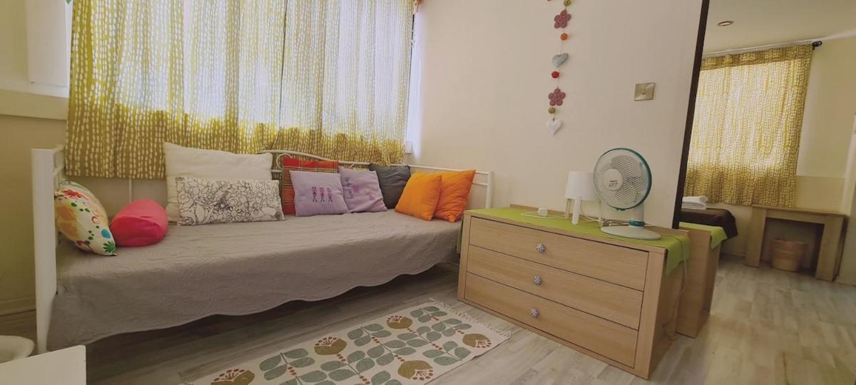Stay Garden Flat Larnaca Bagian luar foto